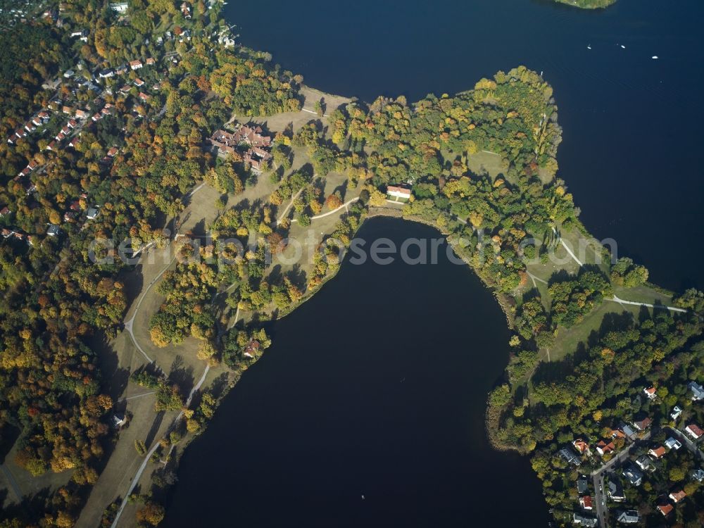 Potsdam from the bird's eye view: New parkland garden between the Holy See and the spinster in Potsdam in Brandenburg