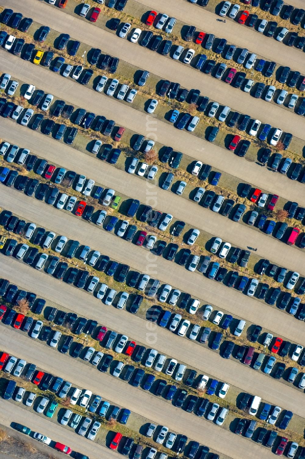 Aerial photograph Bottrop - Parking and storage space for automobiles Former Mining Bergwerk Prosper-Haniel in Bottrop in the state North Rhine-Westphalia