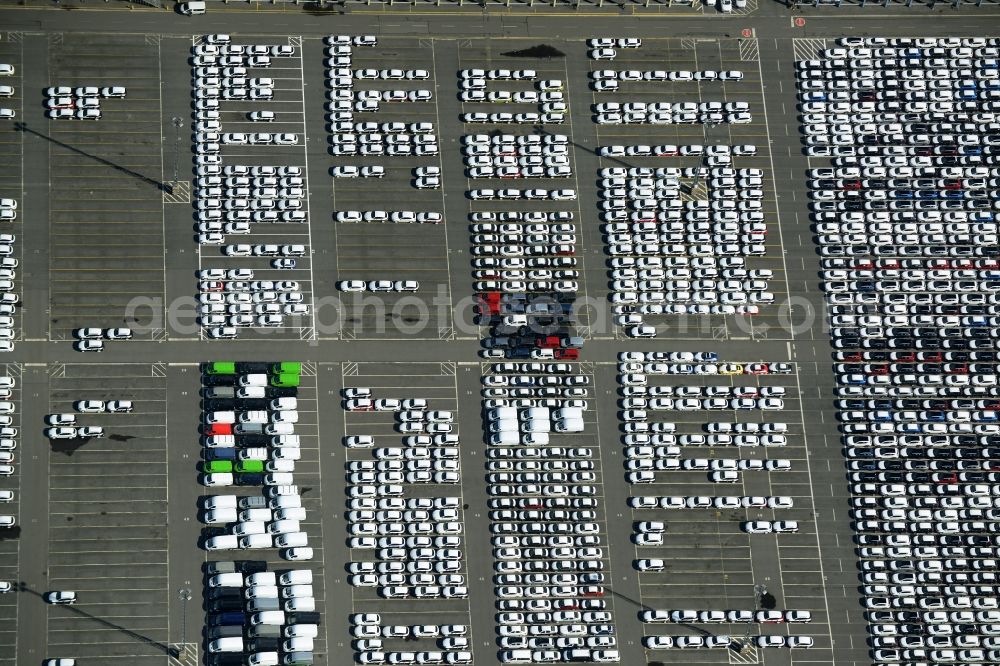 Bremerhaven from the bird's eye view: Parking and storage space for automobiles at the international port in Bremerhaven in the state Bremen