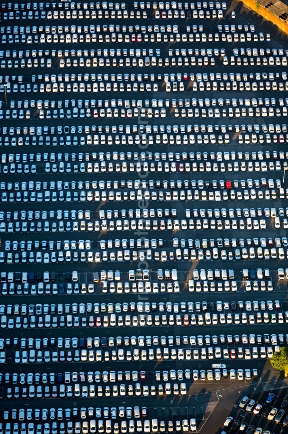 Essen from above - Parking and storage space for automobiles in Essen in the state North Rhine-Westphalia