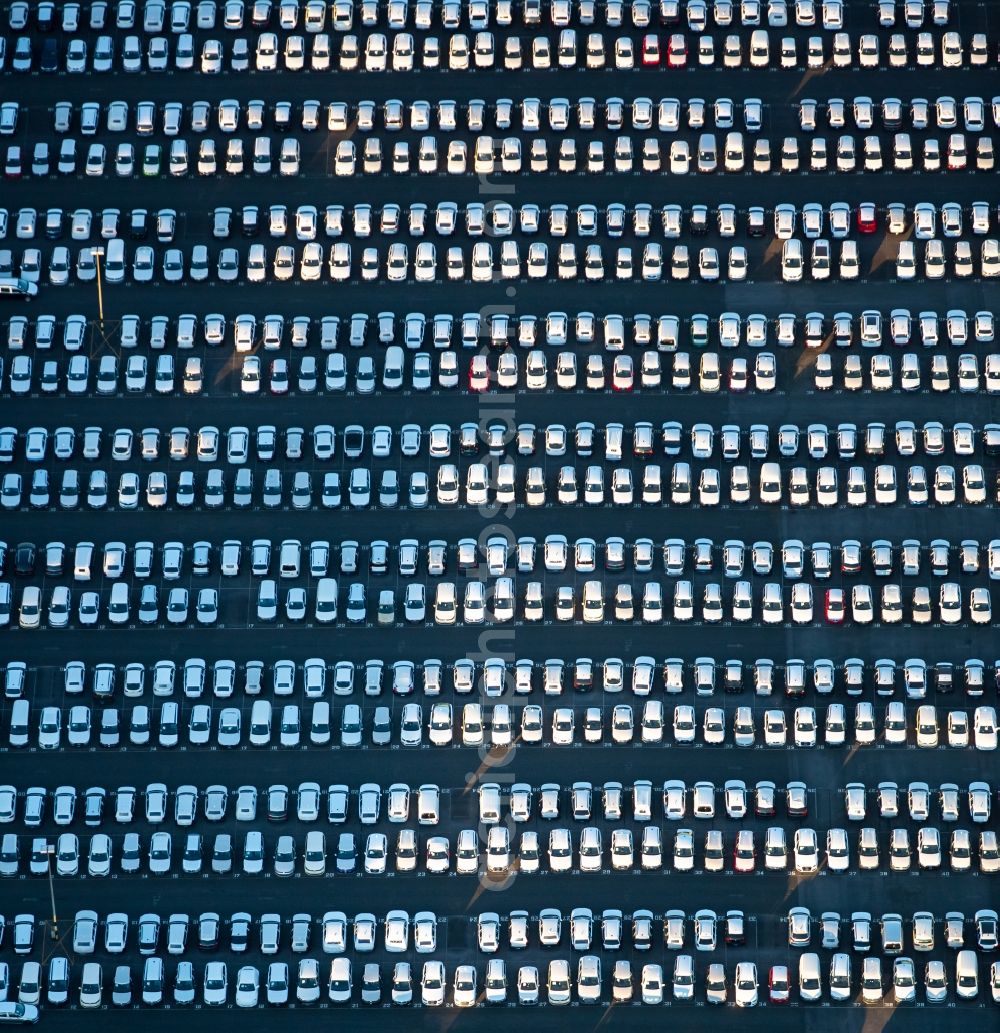 Essen from the bird's eye view: Parking and storage space for automobiles in Essen in the state North Rhine-Westphalia