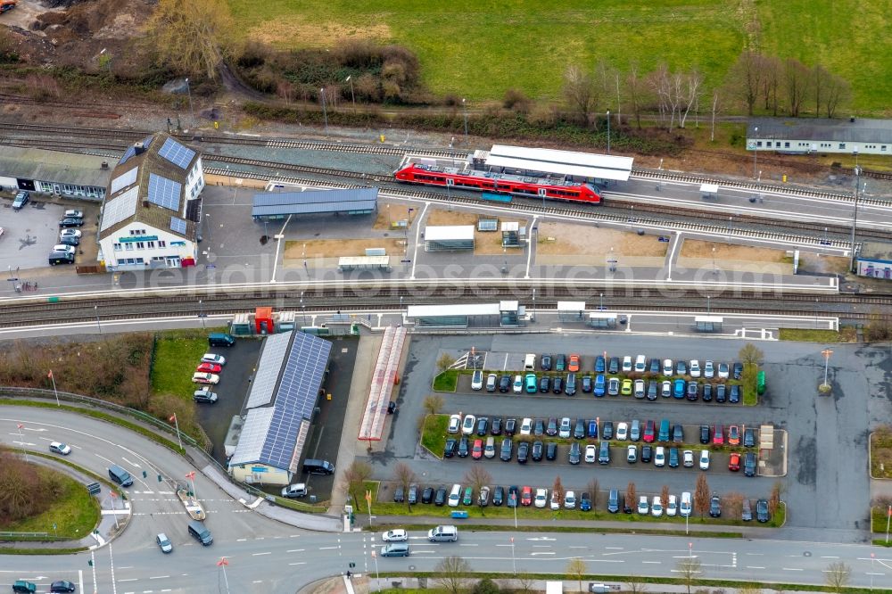 Fröndenberg/Ruhr from the bird's eye view: Parking and storage space for automobiles on Wilhelm-Feuerhake-Strasse in Froendenberg/Ruhr in the state North Rhine-Westphalia, Germany