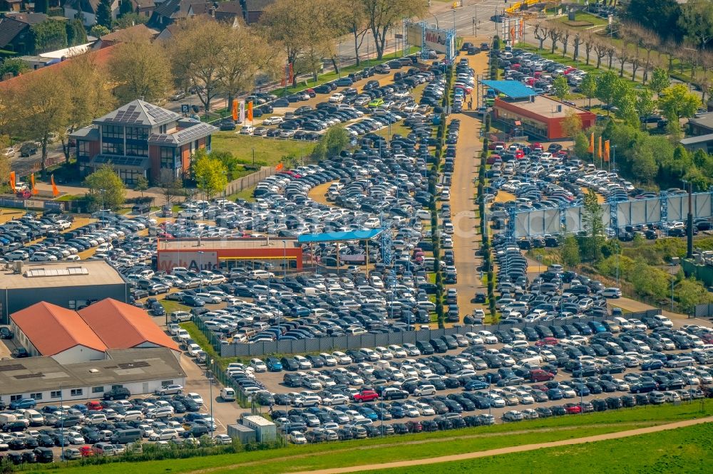 Hamm from above - Parking and storage space for automobiles of W. Potthoff GmbH in the district Bockum-Hoevel in Hamm in the state North Rhine-Westphalia