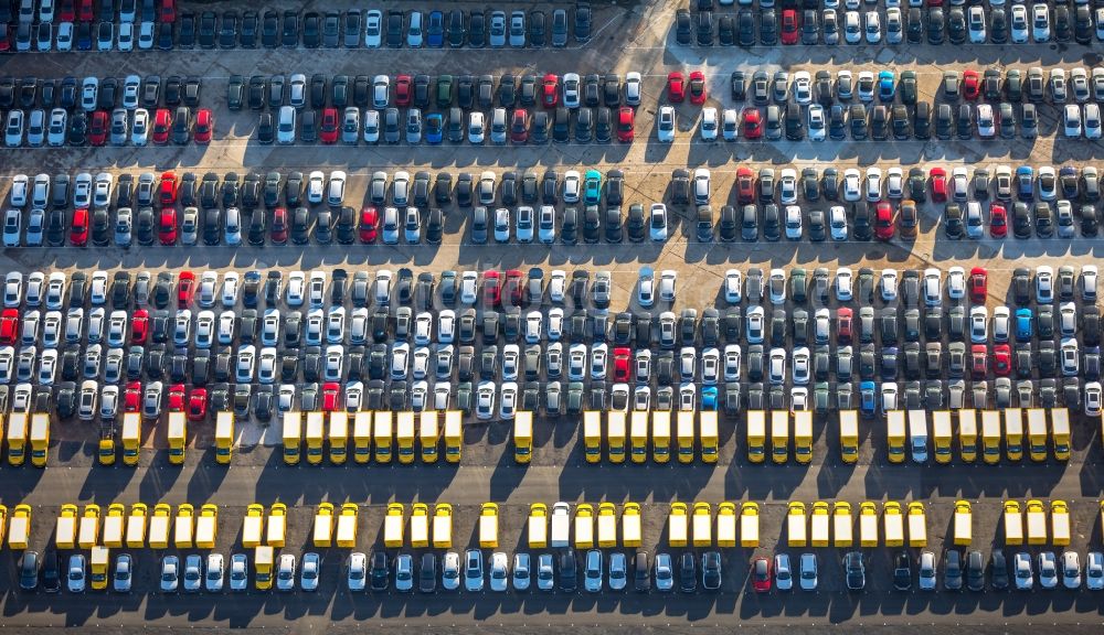 Aerial image Dortmund - Parking and storage space for automobiles in the district Eving in Dortmund in the state North Rhine-Westphalia, Germany