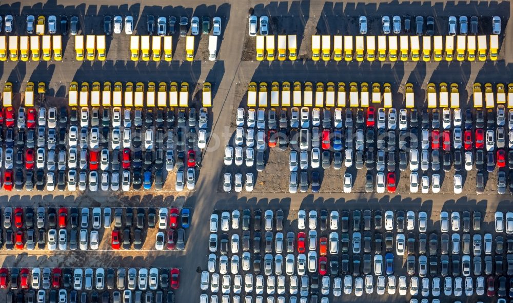 Aerial photograph Dortmund - Parking and storage space for automobiles in the district Eving in Dortmund in the state North Rhine-Westphalia, Germany