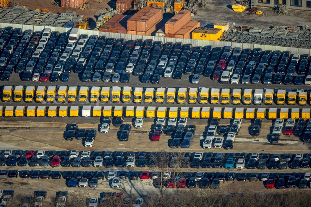 Aerial image Dortmund - Parking and storage space for automobiles in the district Eving in Dortmund in the state North Rhine-Westphalia, Germany