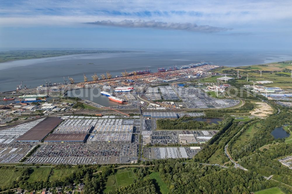 Aerial photograph Bremerhaven - Parking and storage space for automobiles in the international port in Bremerhaven in the state Bremen