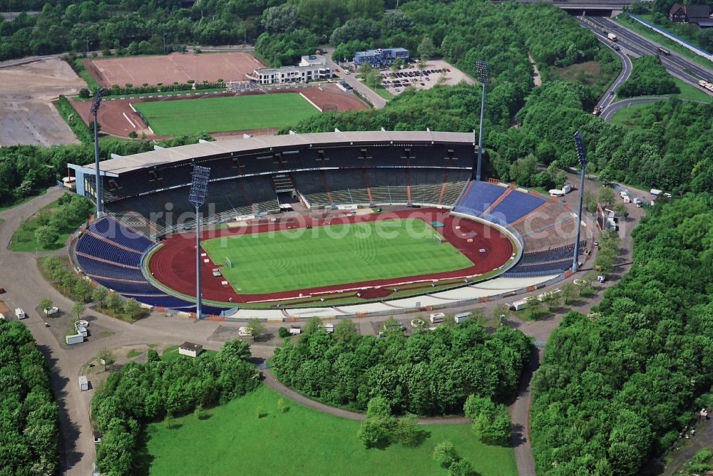 Aerial image Gelsenkirchen - Views at the Parkstadium in the district Schalke in Gelsenkirchen in North Rhine-Westphalia. The in parts demolished football and athletics stadium was until 2001 home ground of Schalke 04 and was replaced by the newly built Veltins Arena. Today it is largely untapped