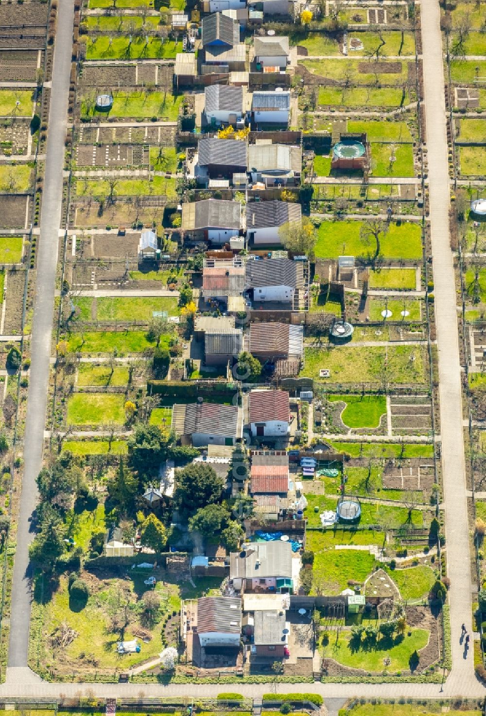 Aerial image Dortmund - Parcel of a small garden Garten Verein Nord Ost e.V. on Hannoeversche Strasse in Dortmund in the state North Rhine-Westphalia