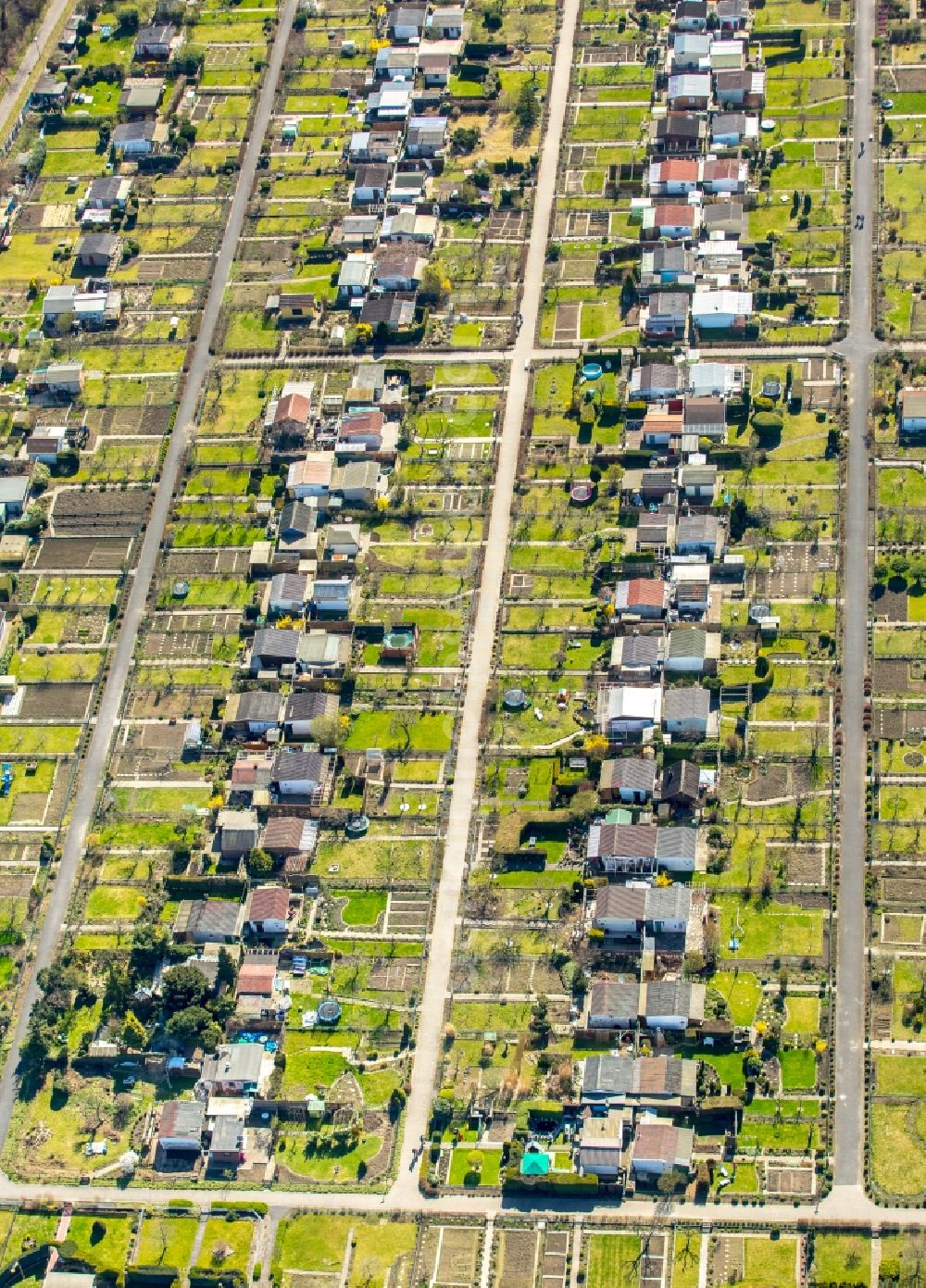 Dortmund from the bird's eye view: Parcel of a small garden Garten Verein Nord Ost e.V. on Hannoeversche Strasse in Dortmund in the state North Rhine-Westphalia