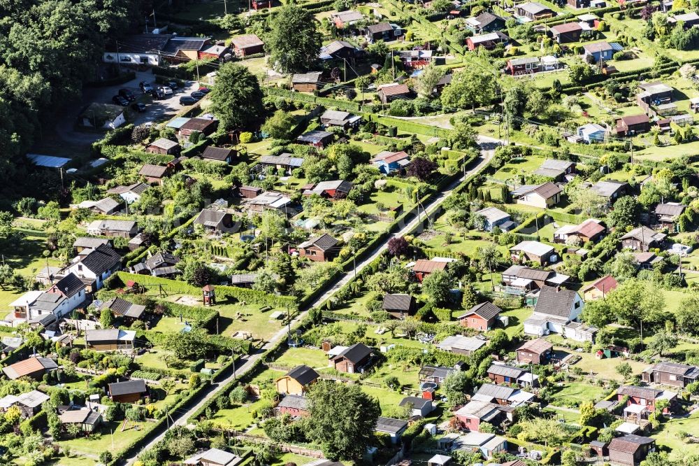 Hamburg from the bird's eye view: Parcel of a small garden in Hamburg, Germany