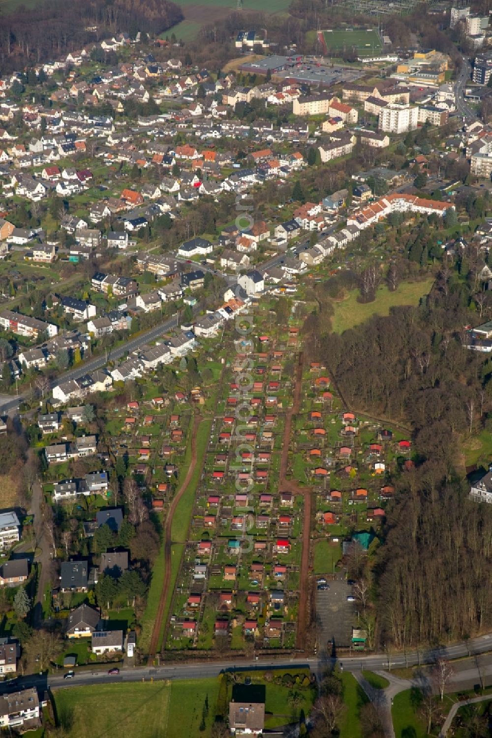 Witten from above - Lot of small gardens, Kleingartenverein Ruhrblick Heven e.V.zwischen of Hevener Street and University Street in Witten in North Rhine-Westphalia