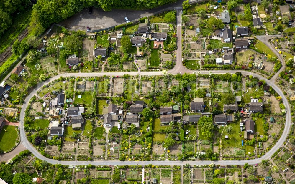 Aerial image Mülheim an der Ruhr - Ruins of a small garden in Muelheim an der Ruhr in the state North Rhine-Westphalia