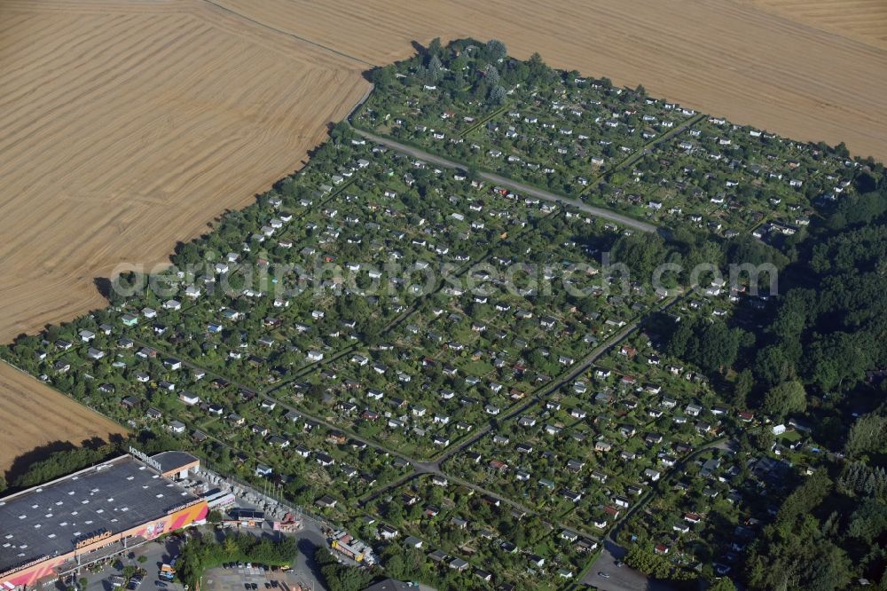 Aerial image Chemnitz - Parcel of a small garden at the Stollberger Street in Chemnitz in the state Saxony