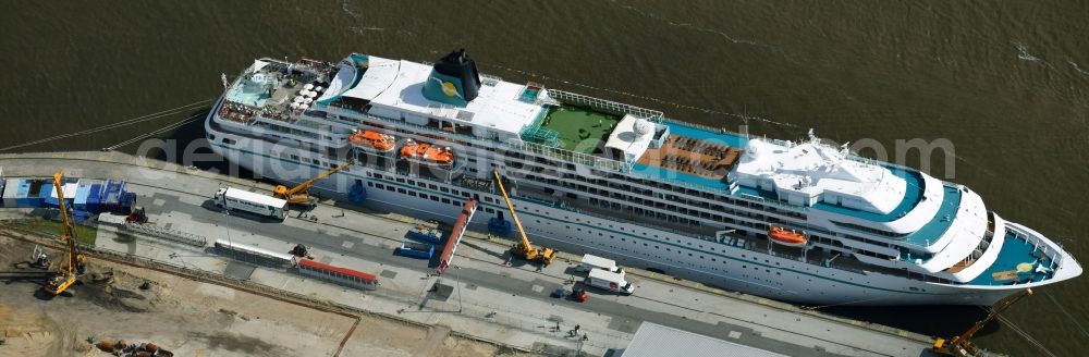 Hamburg from above - Passenger ship MS Amadea of company Phoenix Reisen in Hamburg, Germany