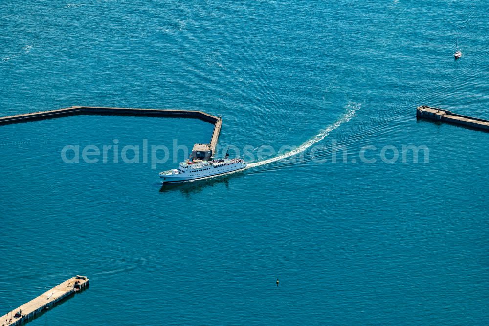 Aerial photograph Helgoland - Passenger ship MS Funny Girl shipping company Cassen Eils entering the port of Helgoland in the state Schleswig-Holstein, Germany