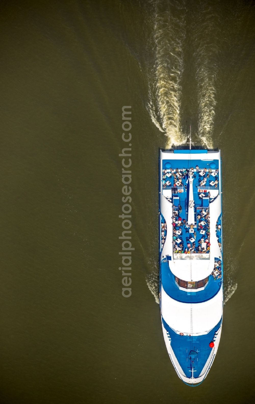 Hamburg from the bird's eye view: Passenger ship in Hamburg in Germany