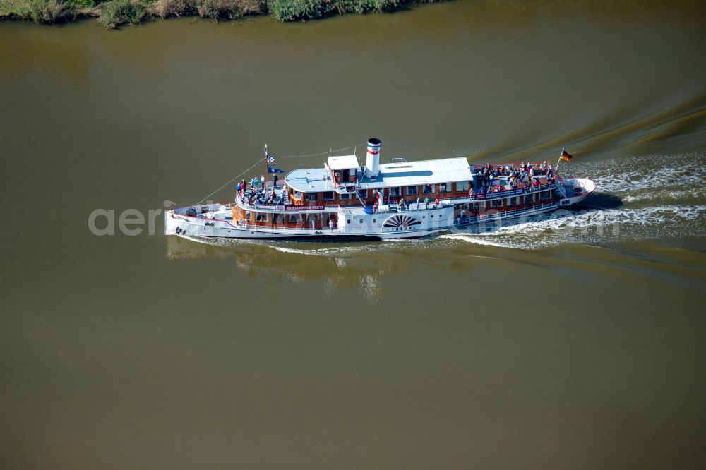 Gribbohm from the bird's eye view: Passenger ship Raddampfer Freya on canal Nord-Ostsee-Kanal in Gribbohm in the state Schleswig-Holstein, Germany