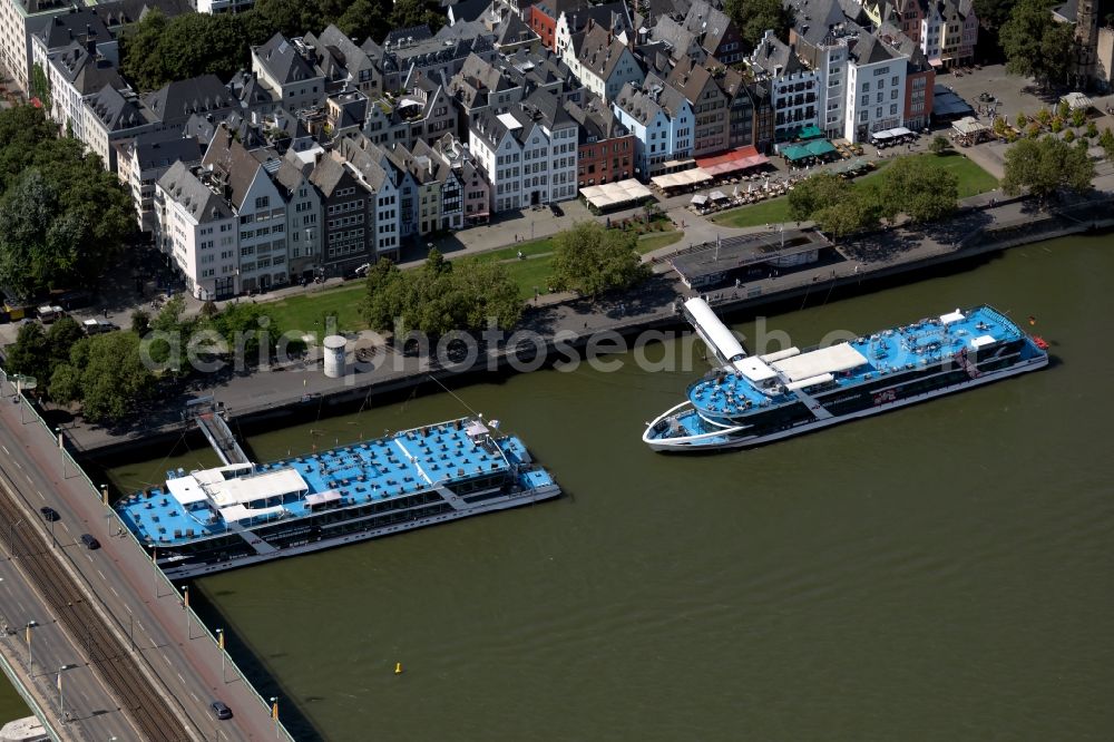 Köln from the bird's eye view: Passenger ship on Rhein in Cologne in the state North Rhine-Westphalia, Germany