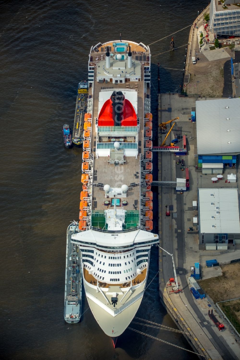 Aerial image Hamburg - Passenger ship and luxury liner Queen Mary 2 on Chicagokai - Strandkai in Hamburg