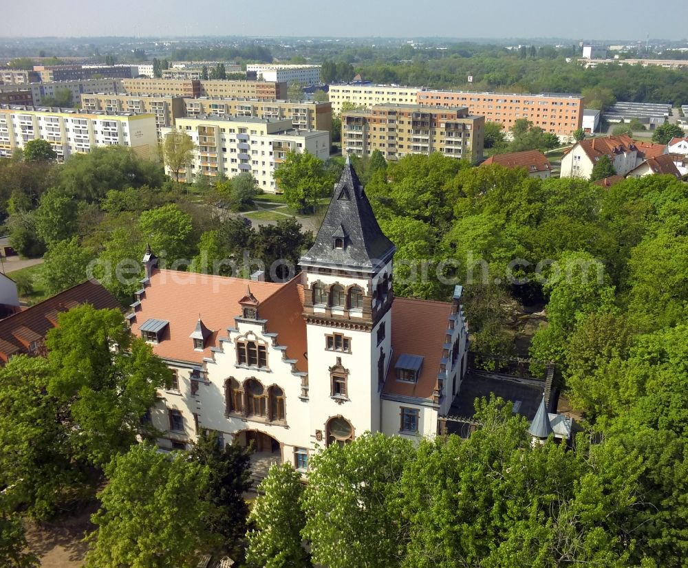 Aerial photograph Halle (Saale) OT Neustadt - View of the Passendorfer castle in the district of Neustadt in Halle ( Saale ) in the state Saxony-Anhalt