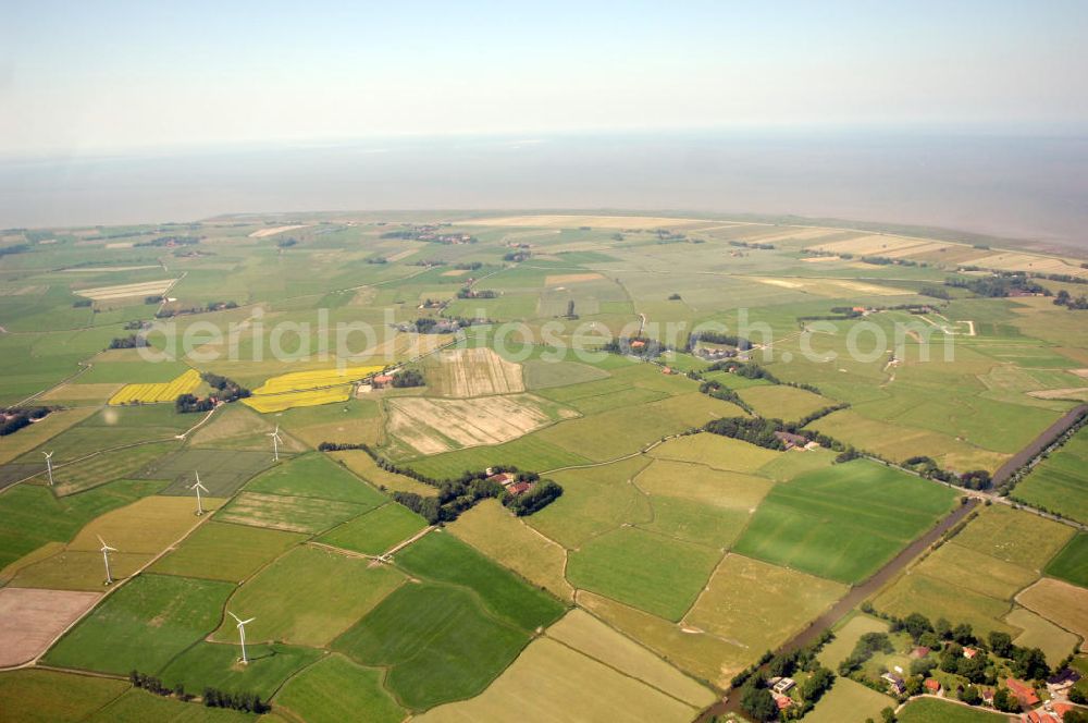 Langwarden from above - Blick über den Nord-Westen der Halbinsel Butjadingen Richtung Langwarden. Die Halbinsel liegt in Niedersachsen und direkt an der Nordsee, Kontakt: