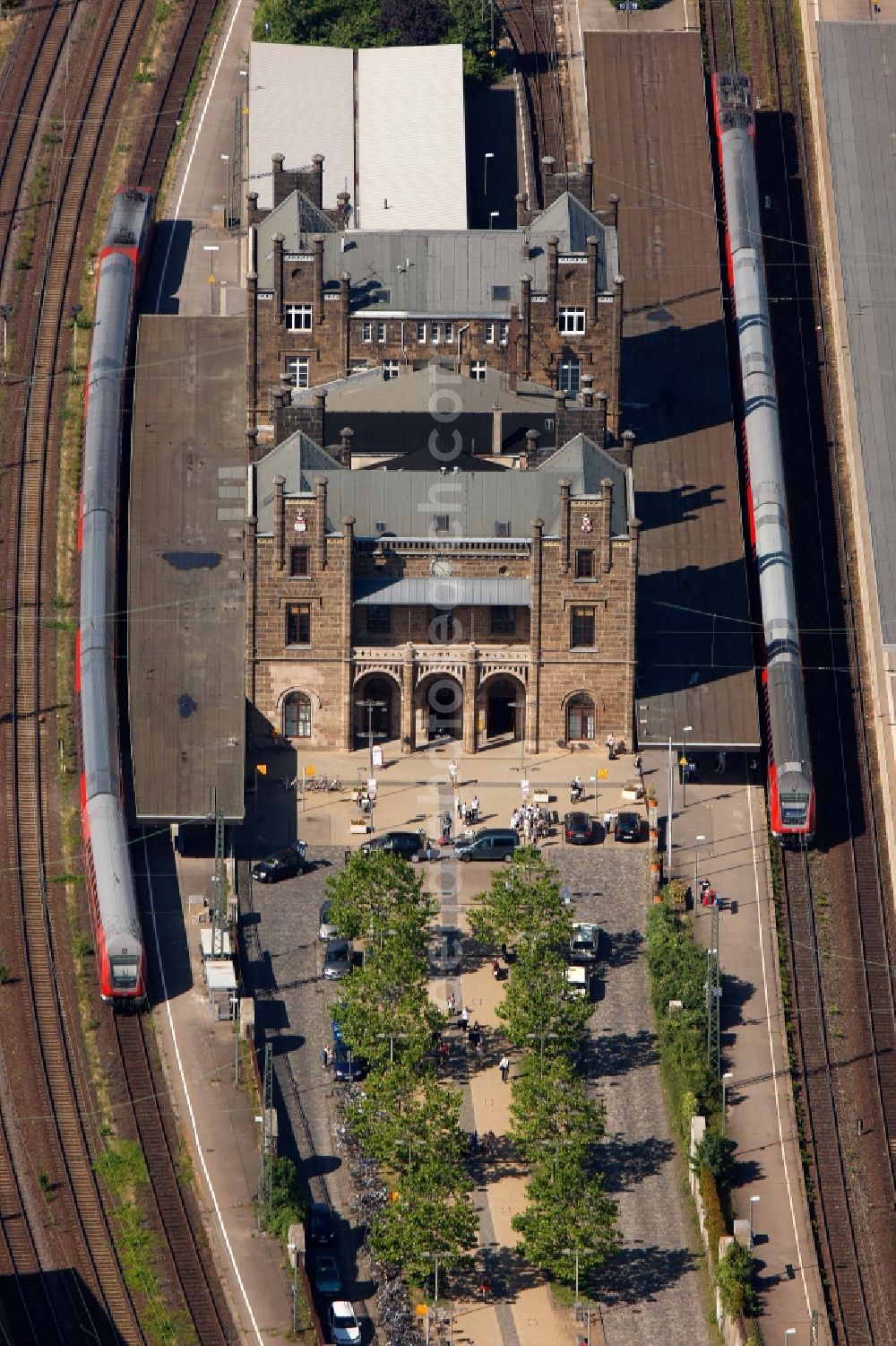 Minden from the bird's eye view: Historic train station Minden (Westphalia) in Minden in North Rhine-Westphalia