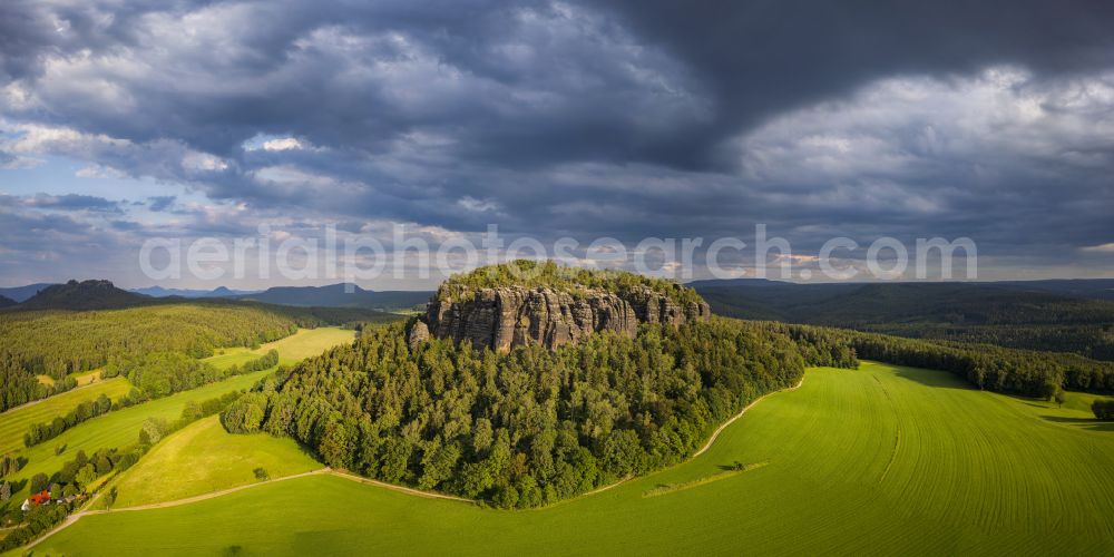 Aerial photograph Königstein - The Pfaffenstein, also known as Jungfernstein, is a high table mountain in the Elbe Sandstone Mountains in Pfaffendorf in Saxon Switzerland in the federal state of Saxony, Germany