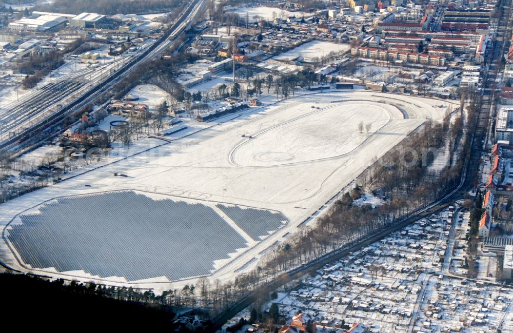 Aerial photograph Dresden - Racetrack racecourse - trotting in the district Seidnitz in Dresden in the state Saxony