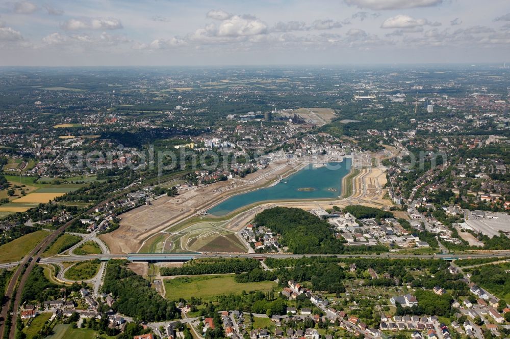 Dortmund from above - Phoenix Lake in the district Horde on the former site of the Hermannshuette to create a large lake with residential areas