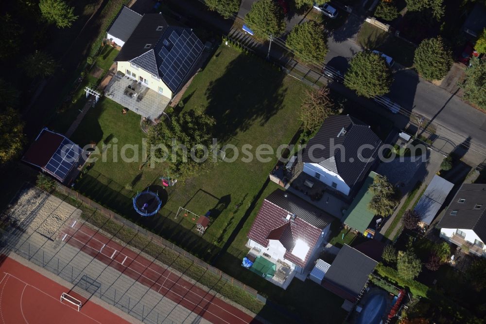 Berlin from above - Photovoltaic solar systems in the residential area of a residential estate in Berlin Kaulsdorf