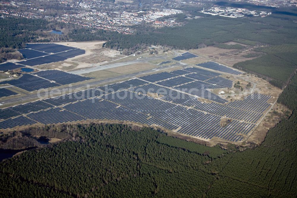 Finow / Finowfurt from above - View of the almost fully assembled solar fields of the new solar power plant Finow Tower. The hybrid solar AG is currently building on the former military airport, a solar power plant