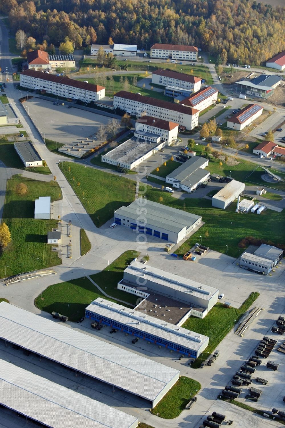 Aerial image Gera - The German armed forces army engineer barracks Gera-Hain in Thuringia resident the tank army engineer battalion 701 and the army engineer battalion 903