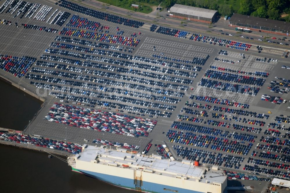 Aerial photograph Bremen - Car loading at West Pier in Bremen