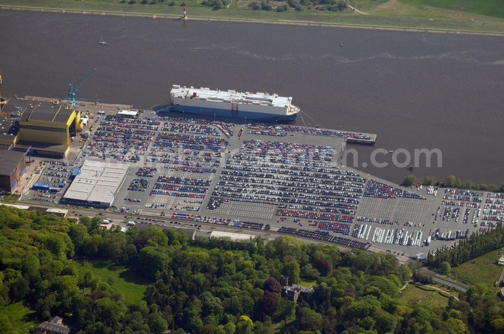 Bremen from the bird's eye view: Car loading at West Pier in Bremen