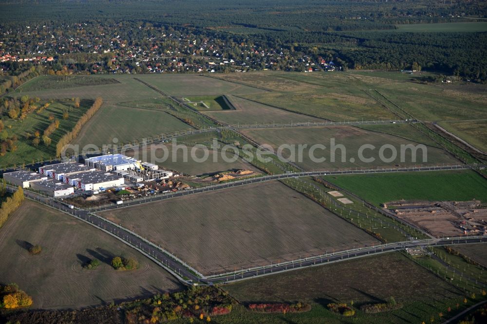 Aerial photograph Berlin Treptow-Köpenick - Planning and development area with undeveloped land along the Alexan der Meissner Altglienicke street in the district of Treptow-Köpenick