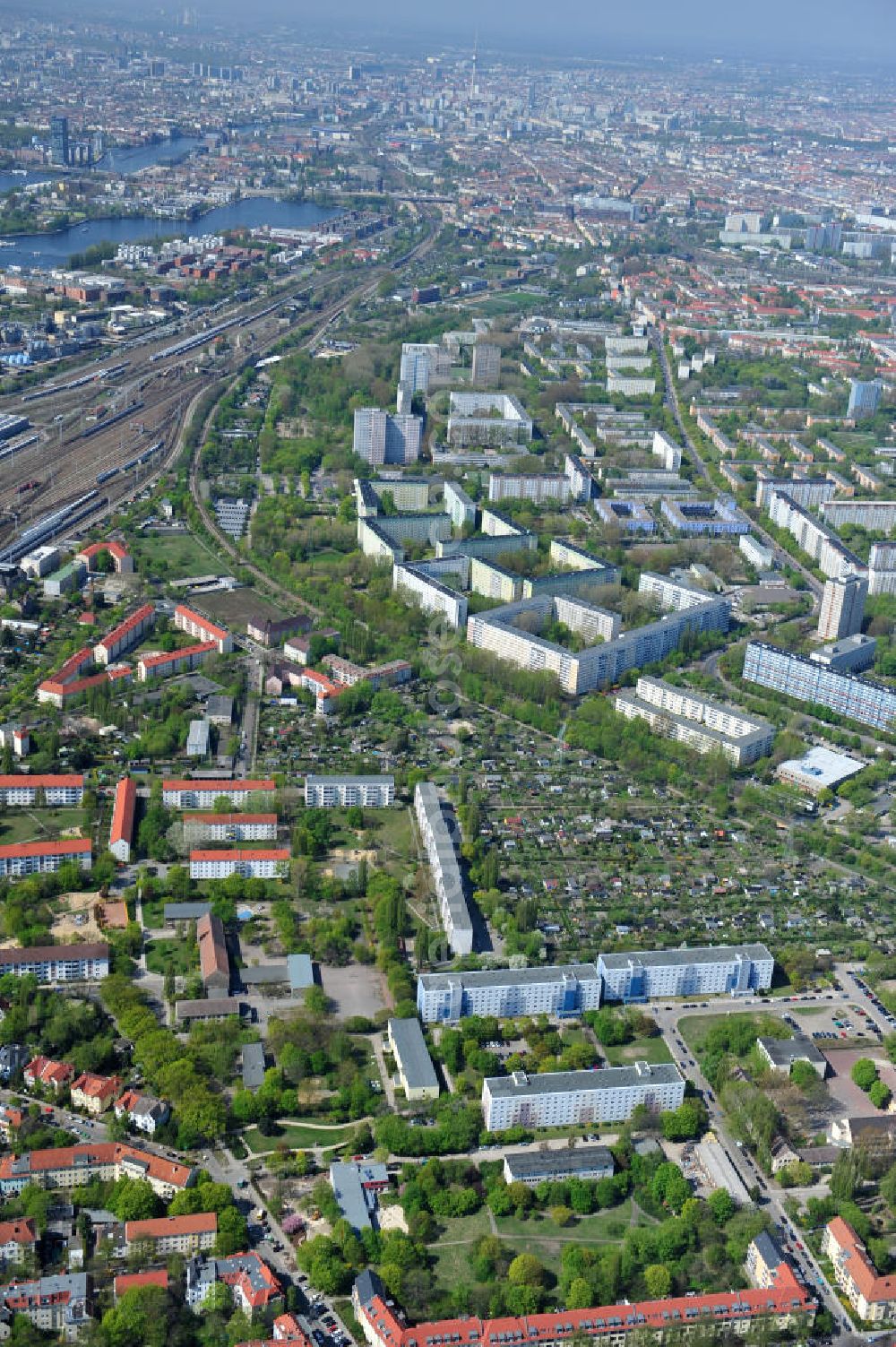 Aerial image Berlin-Lichtenberg - Areal der Planungsfläche der NCC Deutschland am Wohngebiet Aristotelessteig 14-16 in 10318 Berlin-Lichtenberg. Area of the planning area of the NCC Germany on residential Aristotelessteig 14-16 in 10318 Berlin-Lichtenberg.