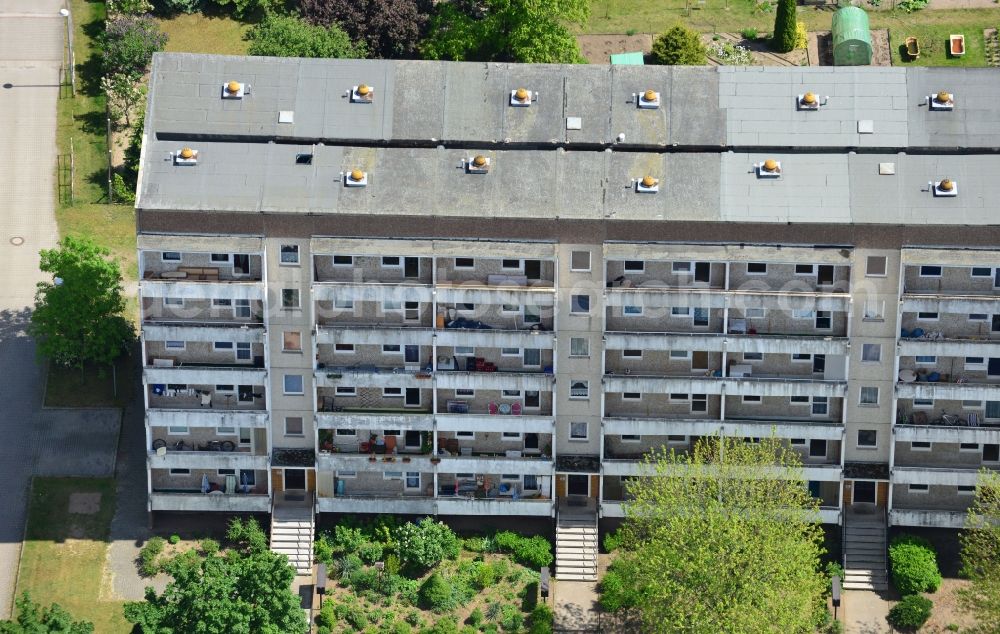 Aerial image Genthin - View of a residential building in Genthin in the state of Saxony-Anhalt