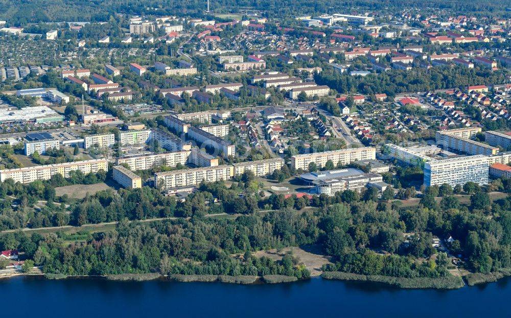 Aerial photograph Senftenberg - Skyscrapers in the residential area of industrially manufactured settlement Adolf-Hennecke-Strasse - Glueck-Auf-Strasse - Haeuerstrasse in Senftenberg in the state Brandenburg, Germany