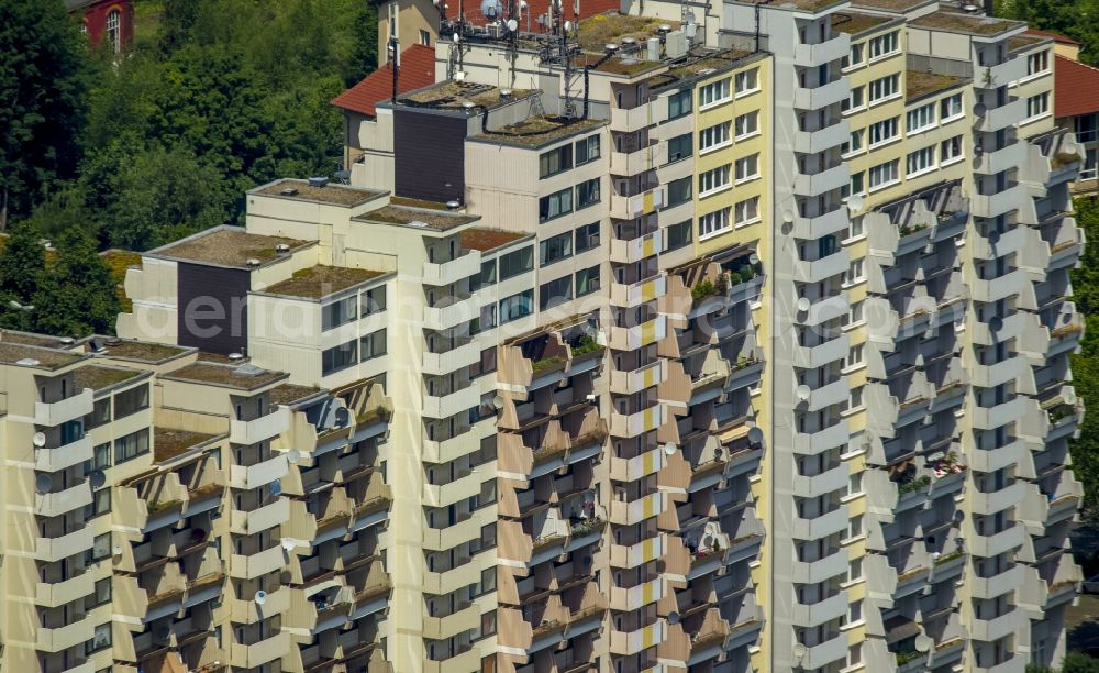 Aerial image Dortmund - Skyscrapers in the residential area of industrially manufactured settlement in Dortmund in the state North Rhine-Westphalia