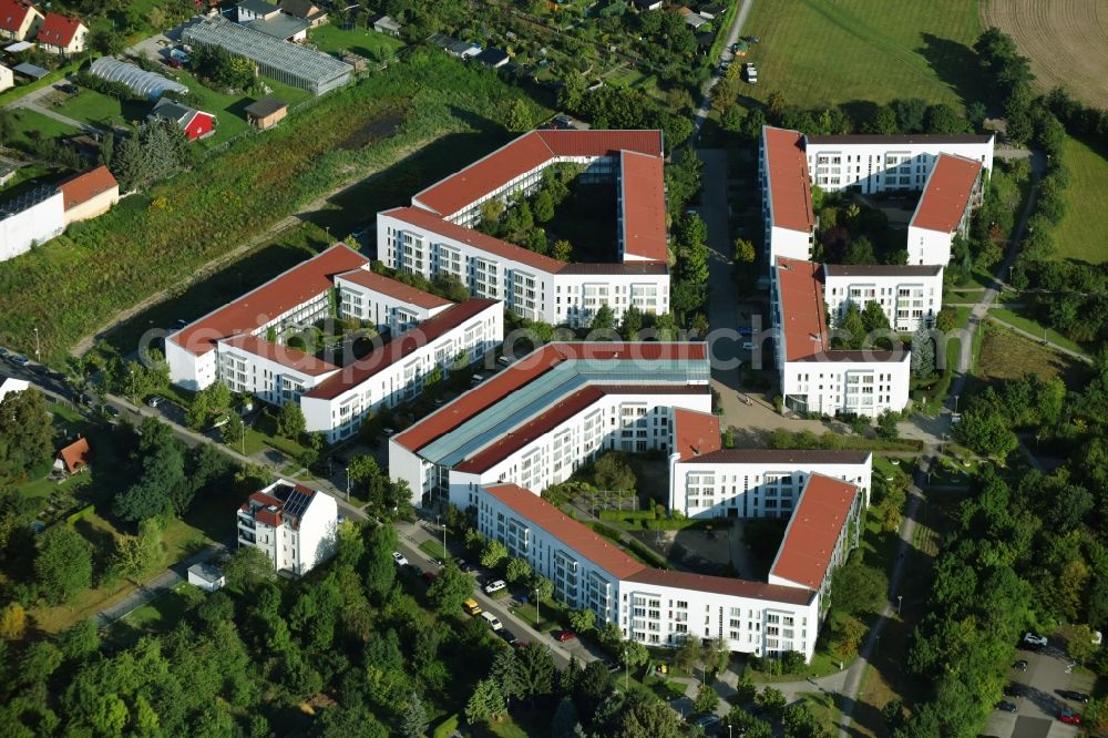 Aerial photograph Leipzig - Skyscrapers in the residential area of industrially manufactured settlement along the Trendelenburgstrasse in Leipzig in the state Saxony, Germany