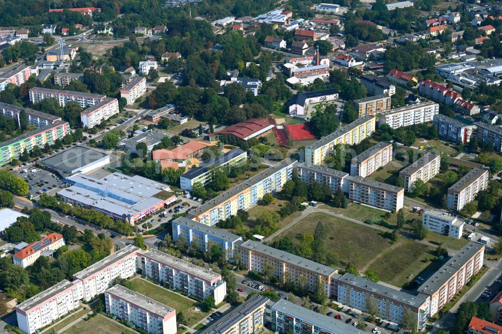 Finsterwalde from above - Residential area of industrially manufactured settlement on street Holsteiner Strasse in Finsterwalde in the state Brandenburg, Germany