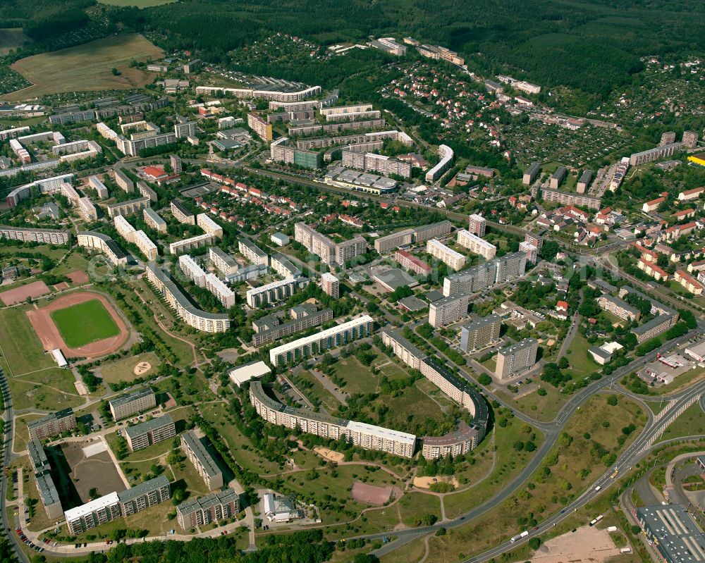 Aerial image Gera - Skyscrapers in the residential area of industrially manufactured settlement on street Karl-Wetzel-Strasse in the district Zeulsdorf in Gera in the state Thuringia, Germany