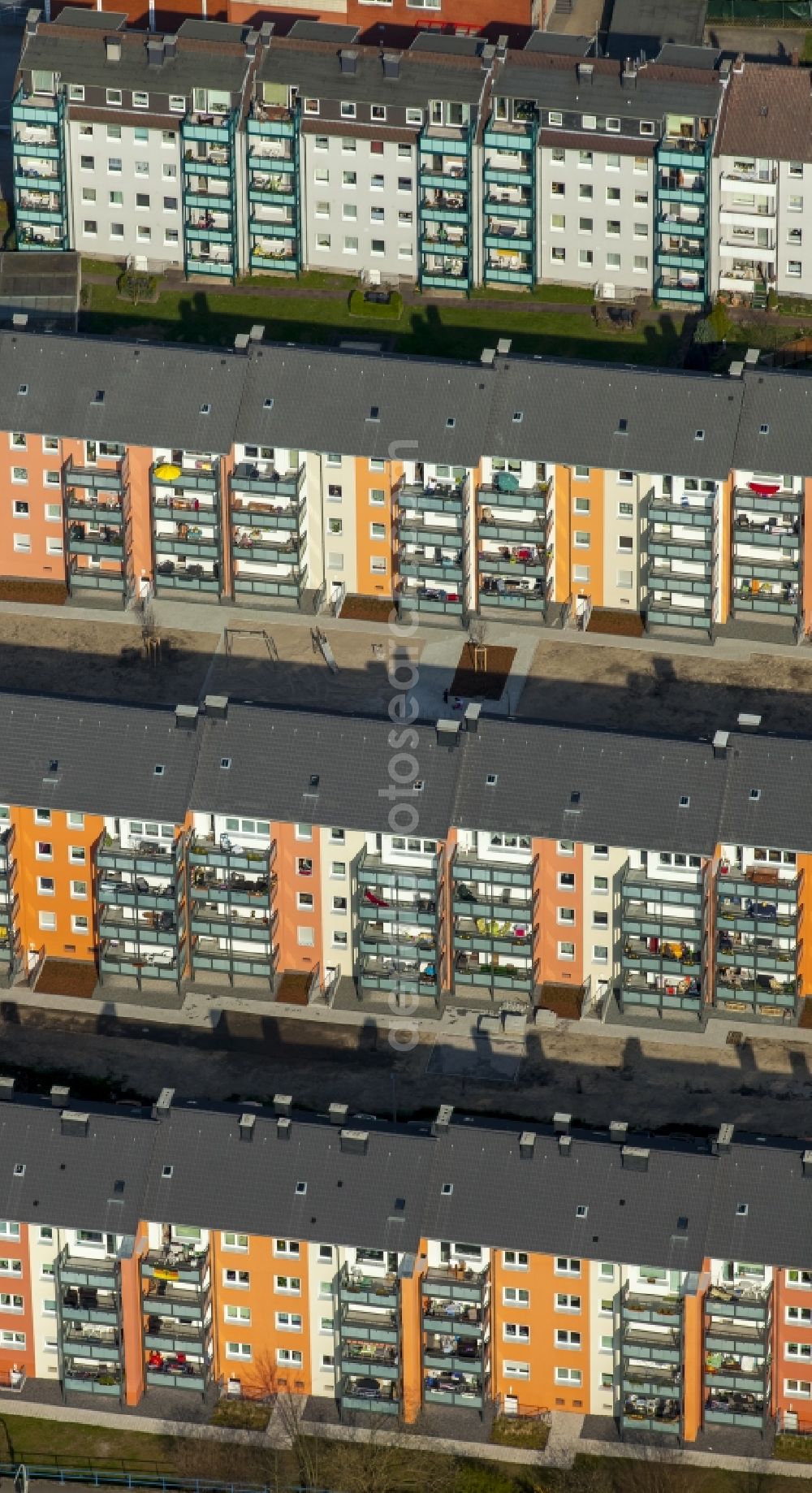 Aerial image Herne - Skyscrapers in the residential area of industrially manufactured settlement in Herne in the state North Rhine-Westphalia