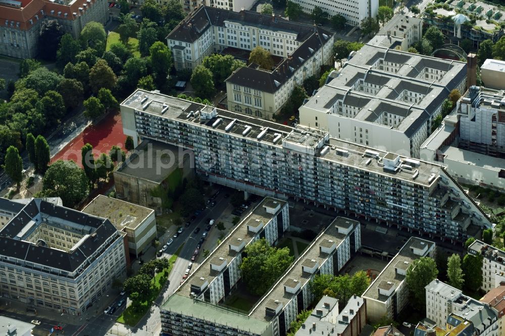 Berlin from above - Skyscrapers in the residential area of industrially manufactured settlement on Hochbunker Pallasstrasse in the district Tempelhof-Schoeneberg in Berlin, Germany