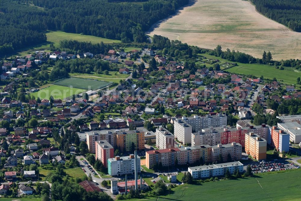 Horni Briza from the bird's eye view: Skyscrapers in the residential area of industrially manufactured settlement in Horni Briza in Plzensky kraj - Pilsner Region - Boehmen, Czech Republic