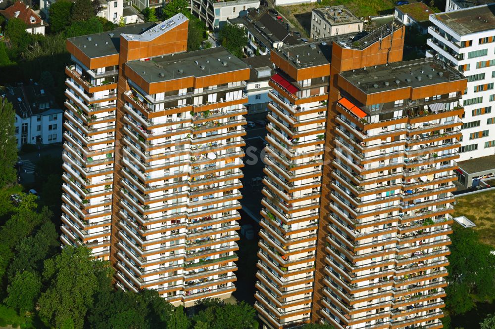 Köln from above - Skyscrapers in the residential area of industrially manufactured settlement on street Krohstrasse in the district Bayenthal in Cologne in the state North Rhine-Westphalia, Germany