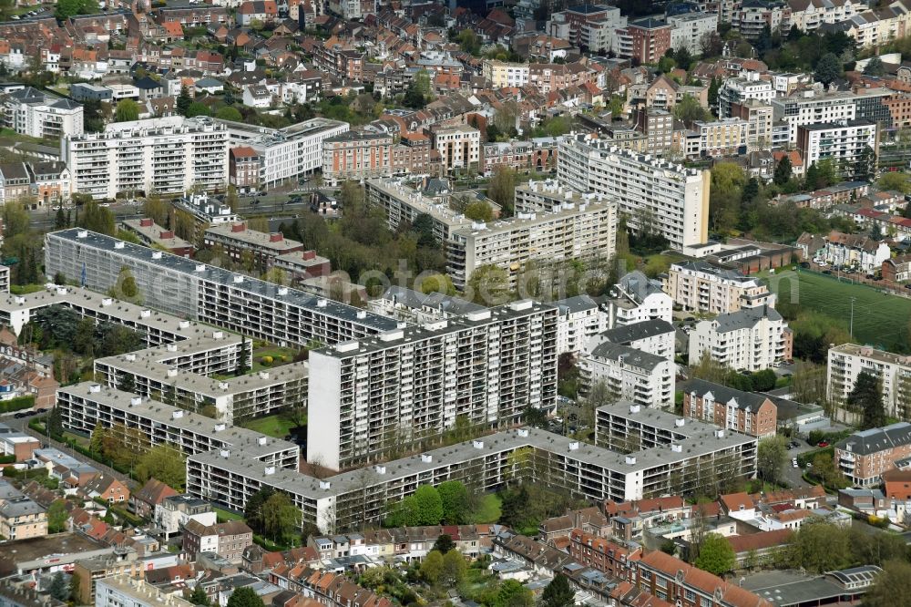 Lille from above - Skyscrapers in the residential area of industrially manufactured settlement on Rue Jean Jaures in Lille in Nord-Pas-de-Calais Picardy, France