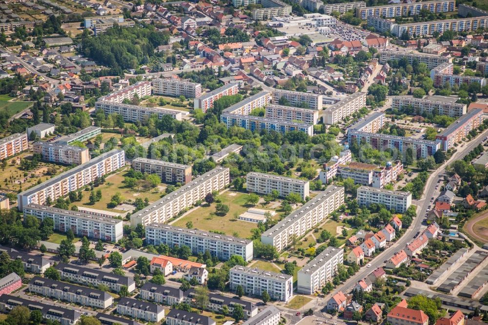 Aerial image Lutherstadt Wittenberg - Skyscrapers in the residential area of industrially manufactured settlement in Lutherstadt Wittenberg in the state Saxony-Anhalt, Germany