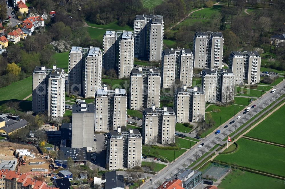 Aerial photograph Kopenhagen - Skyscrapers in the residential area of industrially manufactured settlement in the district Bronshoj in Copenhagen in Region Hovedstaden, Denmark